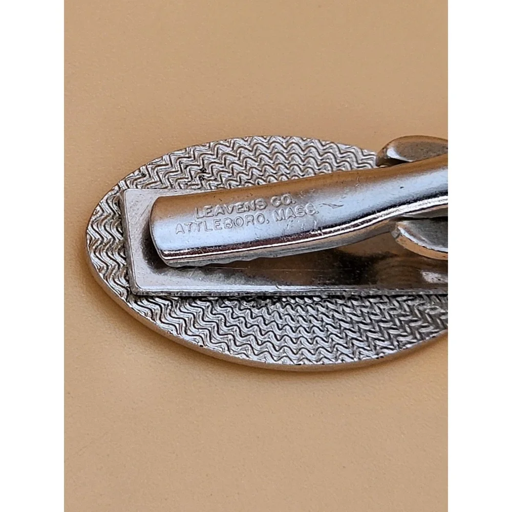 78 Yr Old LEAVENS Mfg. Co. PULLMAN STANDARD PS2 Train Car Tie Clip Bar‎ Clasp